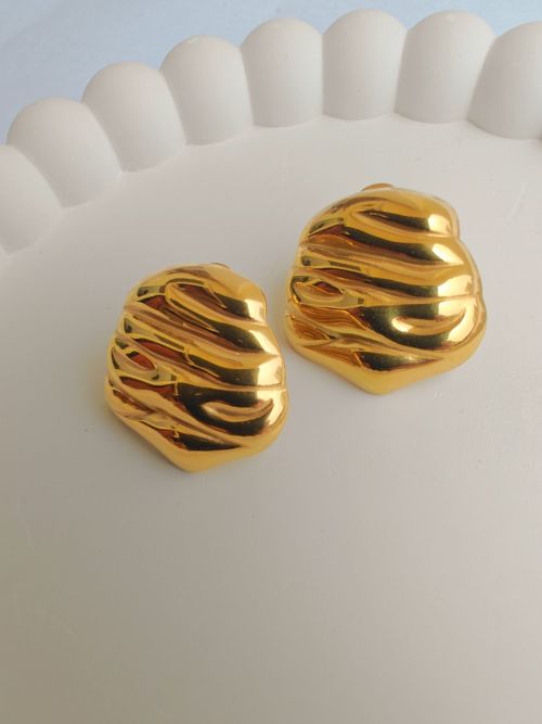 AuriTwist Gold Earrings