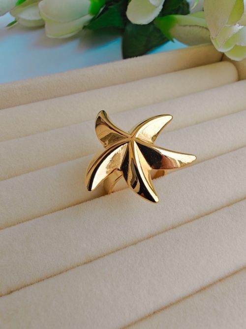 AuriTwist Gold Ring