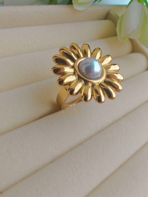 AuriTwist Gold Ring