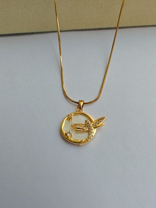 AuriTwist Gold Necklace