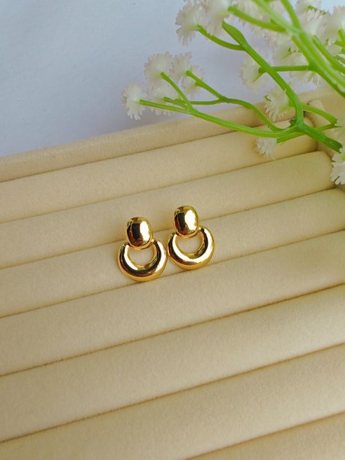 AuriTwist Gold Earrings